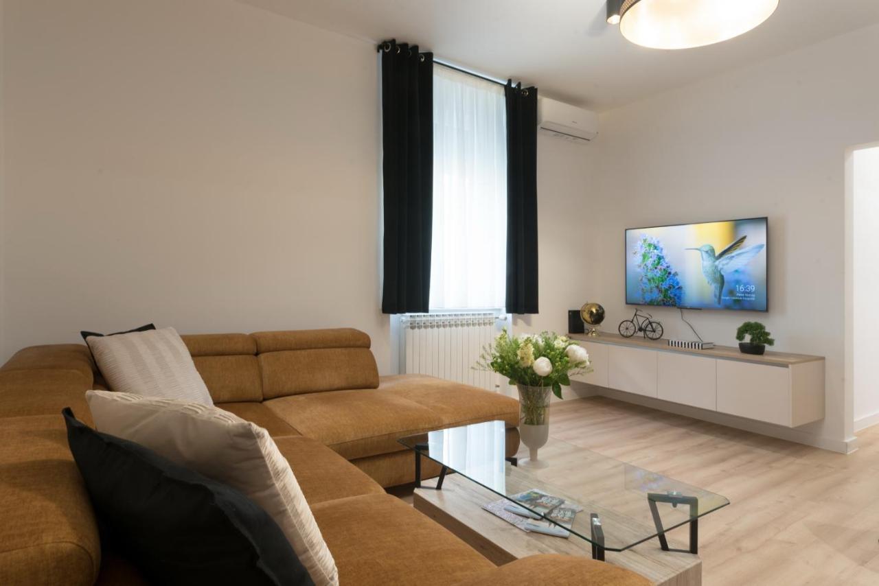 Apartment Palazzo, Zagreb Town Centre Екстериор снимка